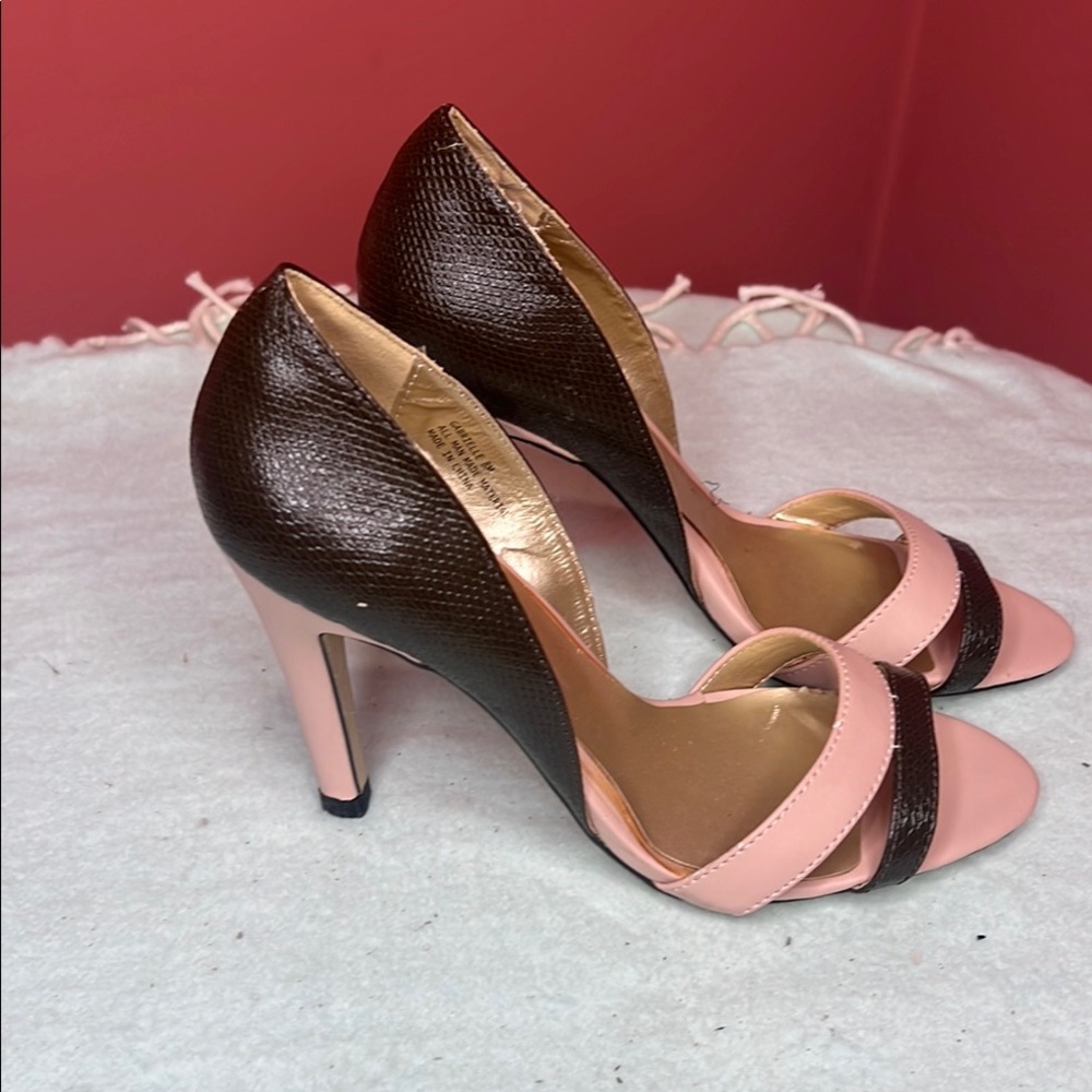 Shoe Dazzle Two-Tone Pink and Brown Heels - Picture 5 of 10